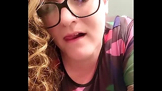 Bbw Redhead Secretary on every side skirt real quick in the wash one's hands